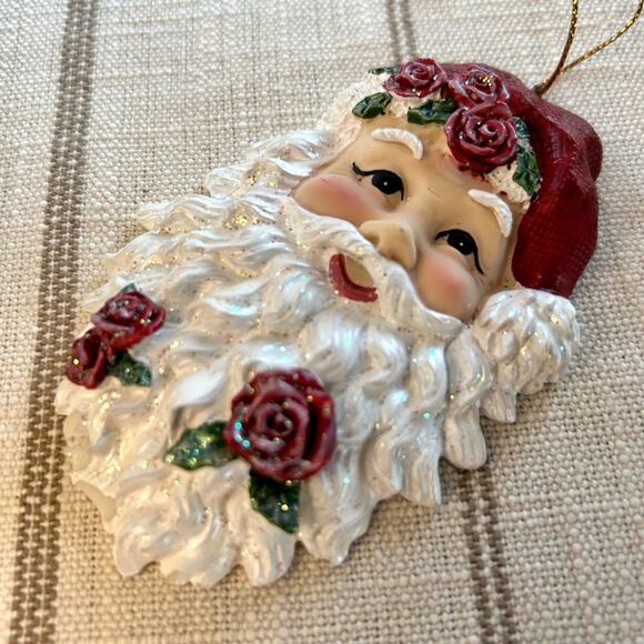 Vintage Santa Ornament with Roses in Beard, Shabby Chic Christmas Decor - Picture 12 of 12
